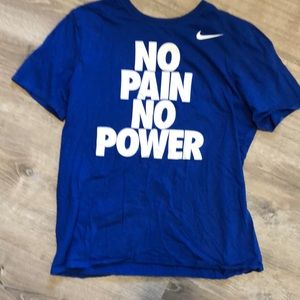 Men’s Nike Tshirt sz medium like new